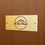 아파트 Albi House